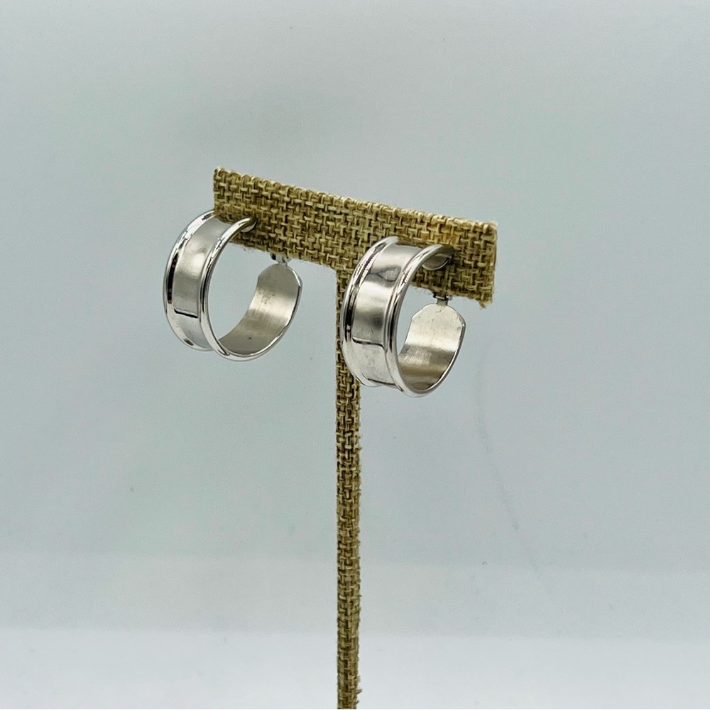 Vintage NAPIER silver tone clip on hoop earrings wide classic 1990s